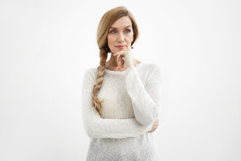 kobieta mysli